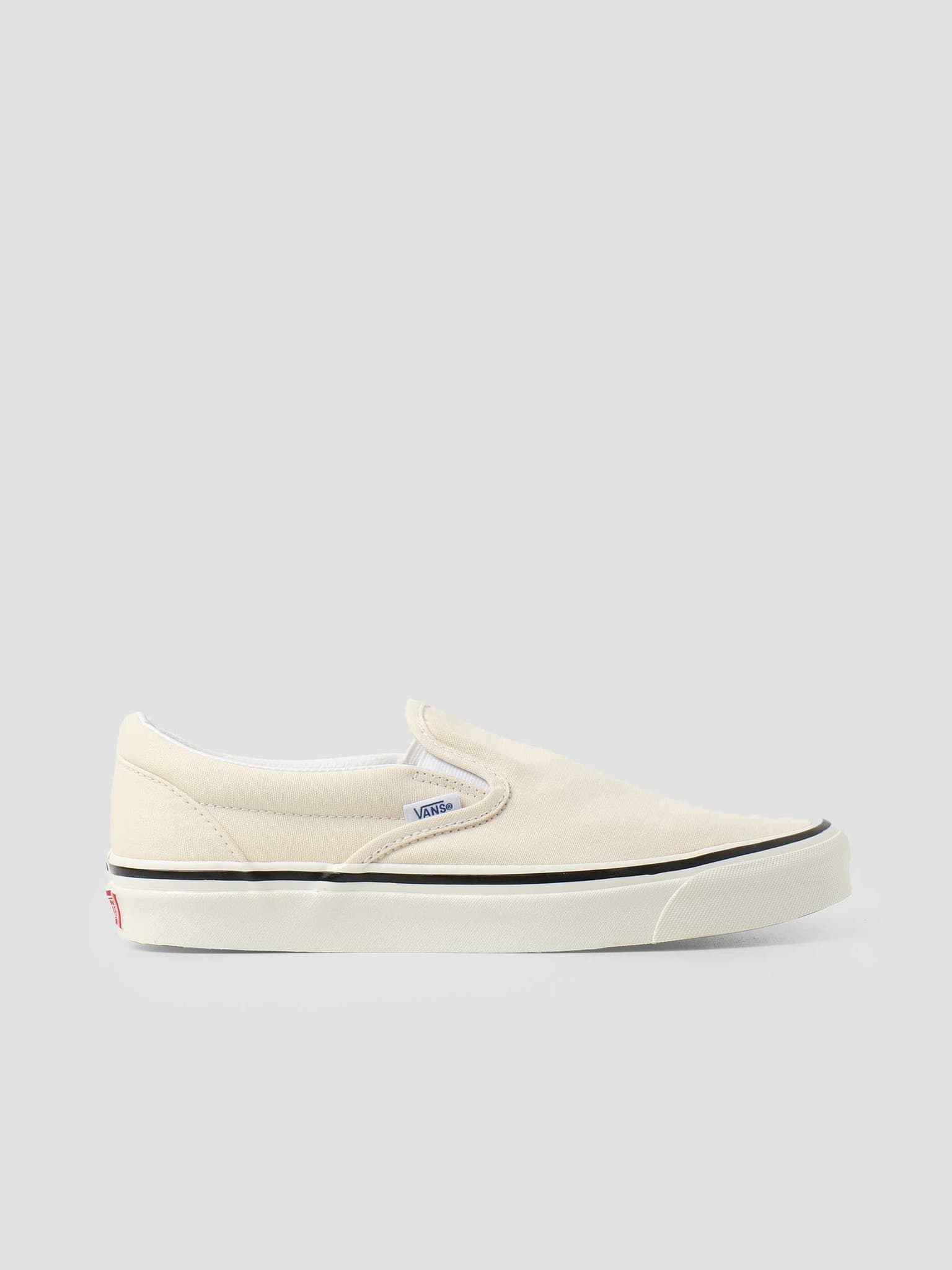 UA Classic Slip-On 9 Anaheim Factory Og White VN0A3JEXQWP1