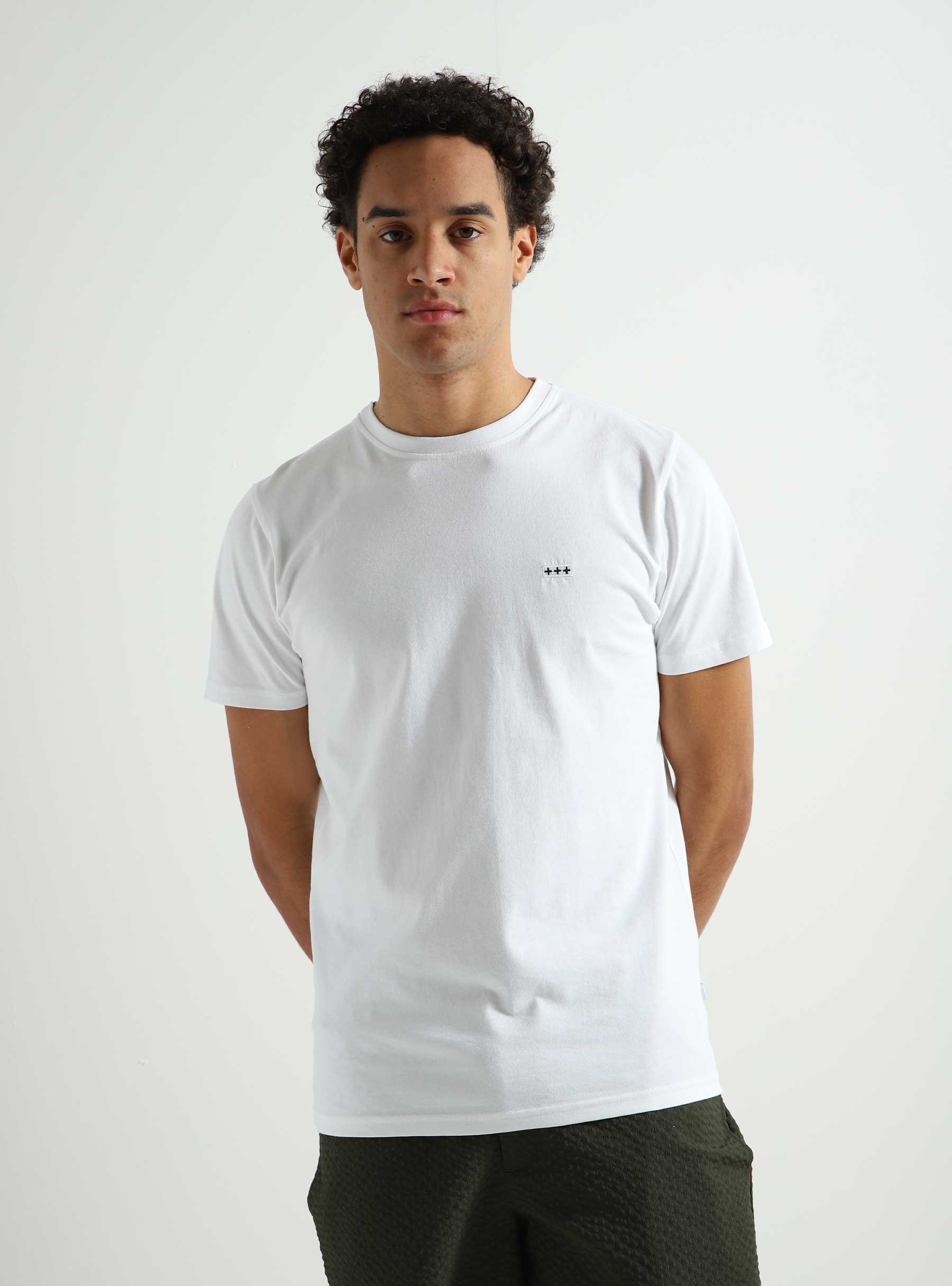 Quality Blanks QB03 Patch Logo T-shirt - Freshcotton