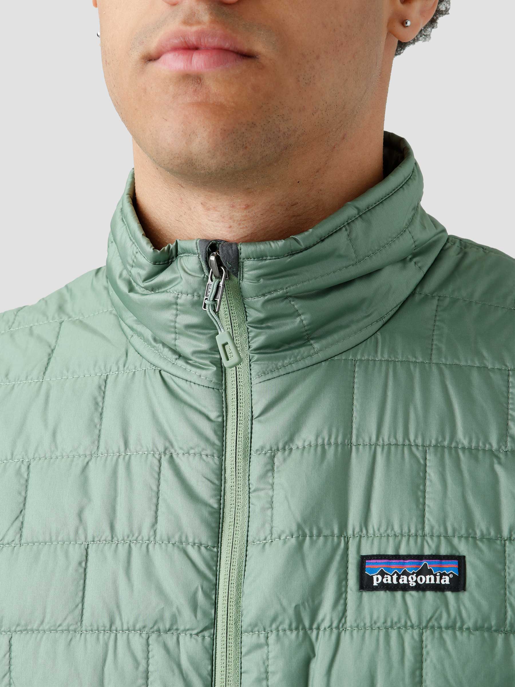 Patagonia pesto hotsell nano puff