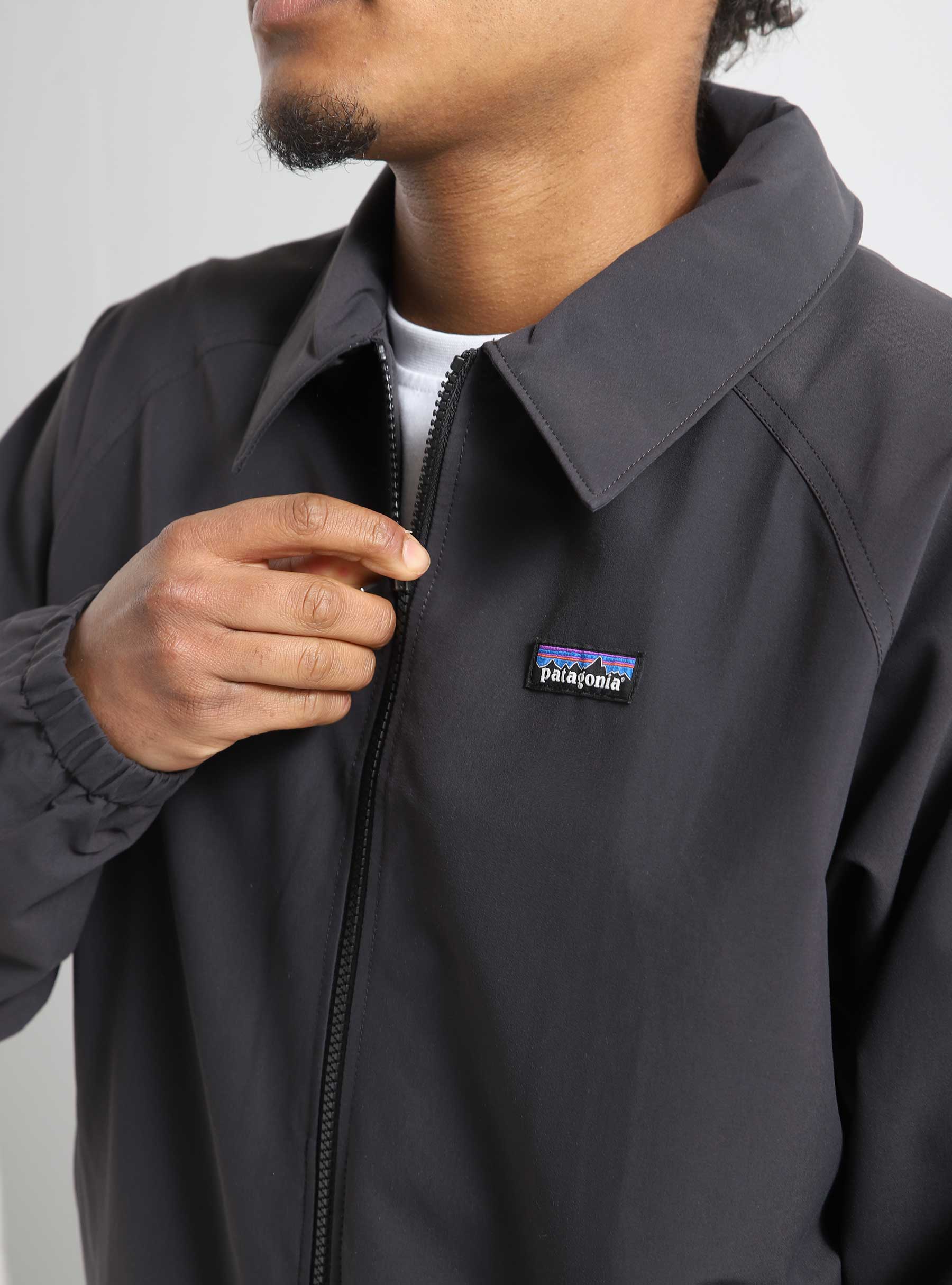 Patagonia baggies sale jacket ink black