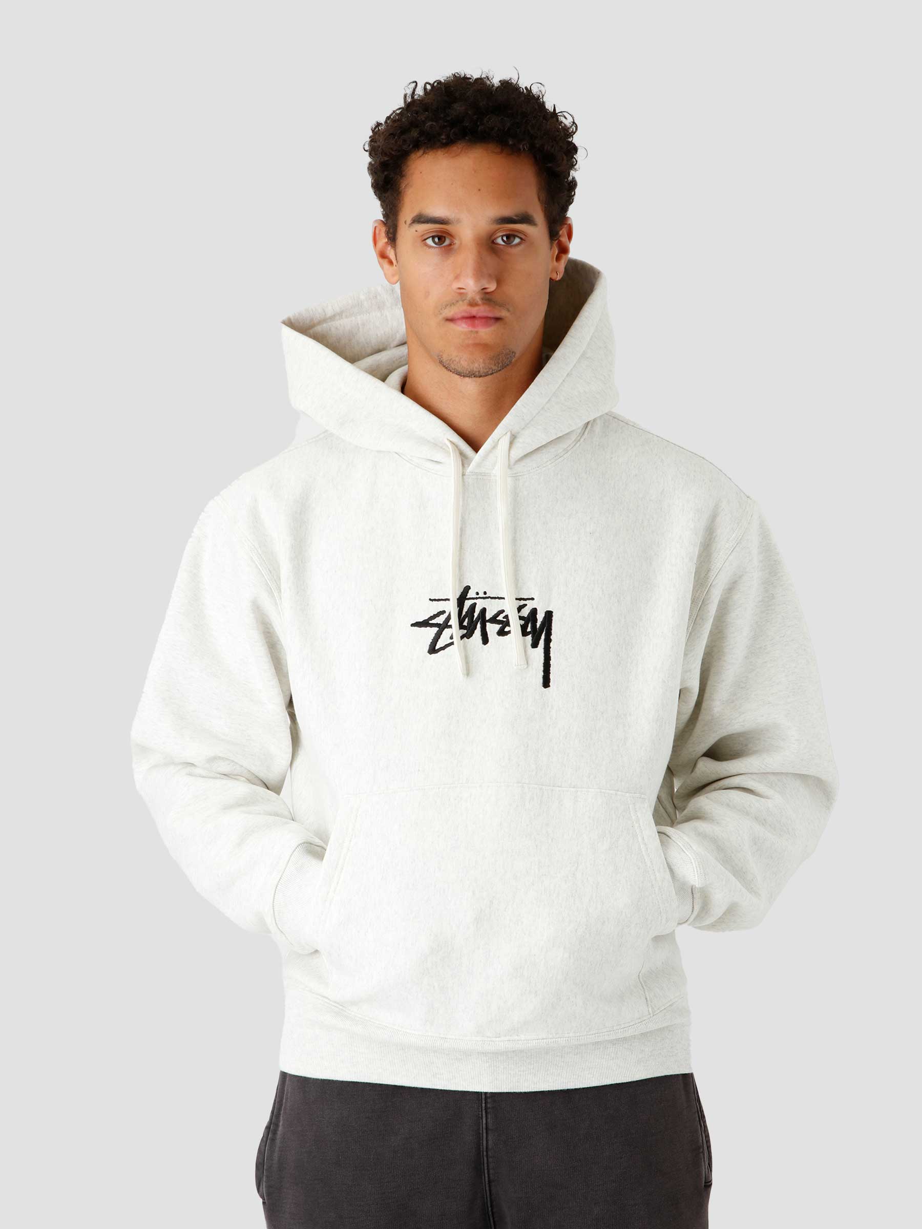 Пепел на худи казань. Худи Стусси. Худи Stussy. Пепел на худи. Худи Stussy y2k.