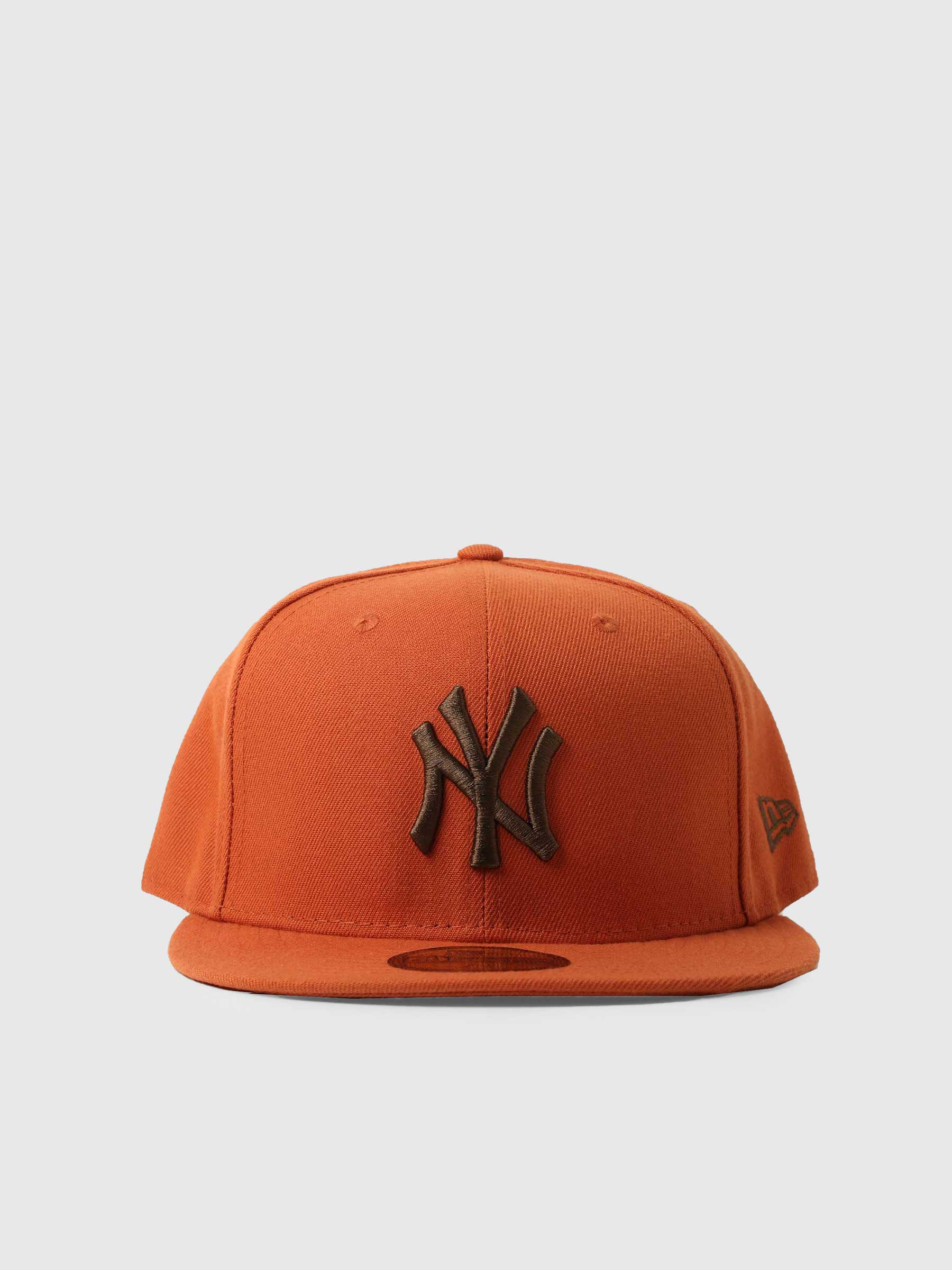 New Era 59Fifty Majestic Maroon Corduroy. N.Y India